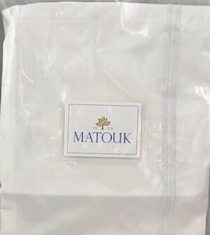 Matouk Essex Cotton Percale ONE EURO Pillowsham White / White